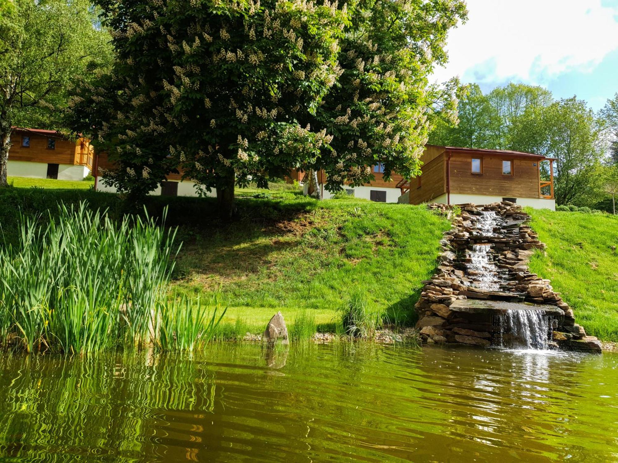 Letovisko Chobot - Village Resort Kácov Exterior foto
