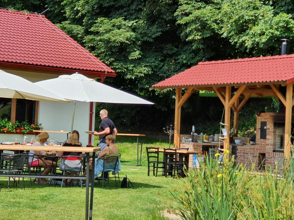 Letovisko Chobot - Village Resort Kácov Exterior foto